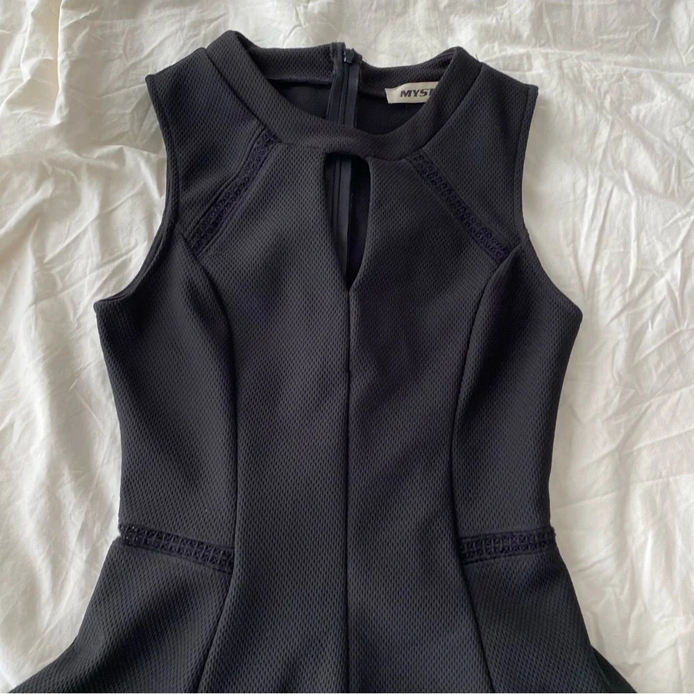 ModCloth Dress - Picture 7 of 7
